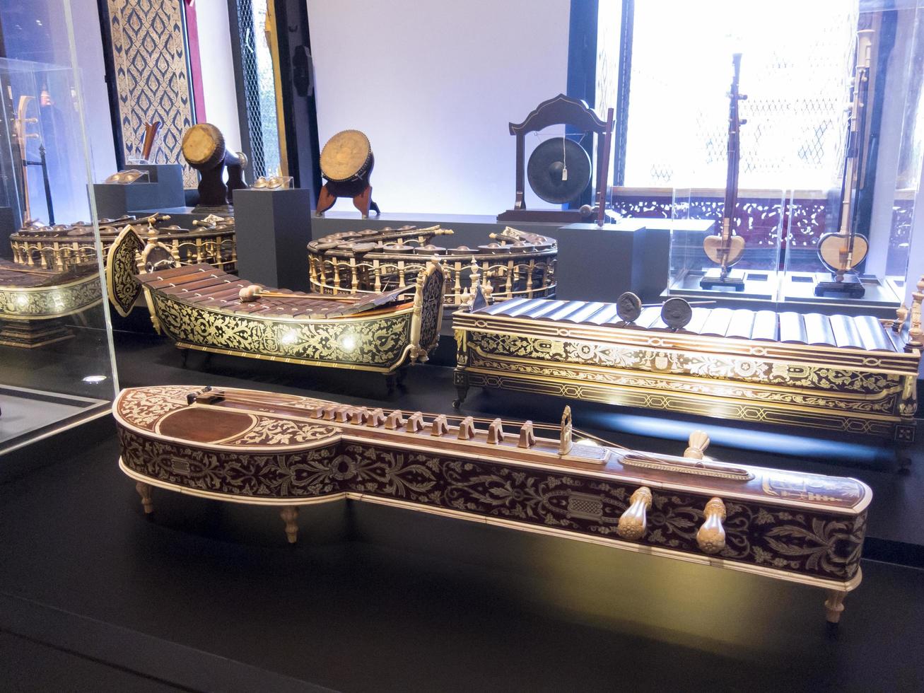 museo nacional de bangkok, tailandia, 10 de agosto de 2018, instrumentos musicales tailandeses y arreglos orquestales tradicionales. el 10 de agosto de 2018 en Tailandia. foto
