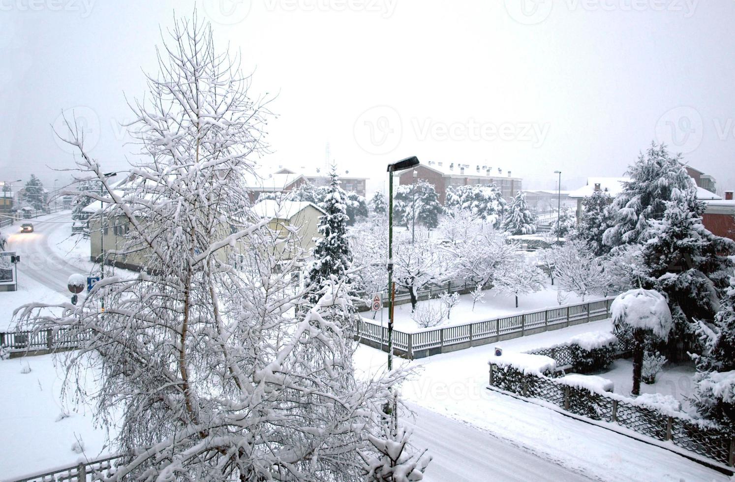 Winter urban landscape photo