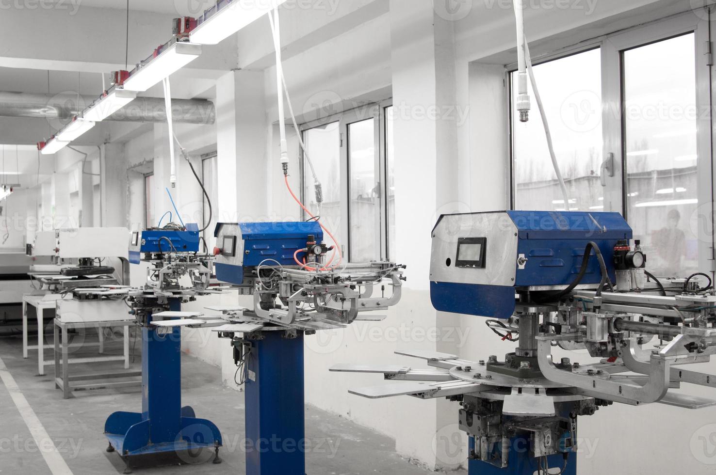 equipment for the production of molds for cloth to garment factory photo