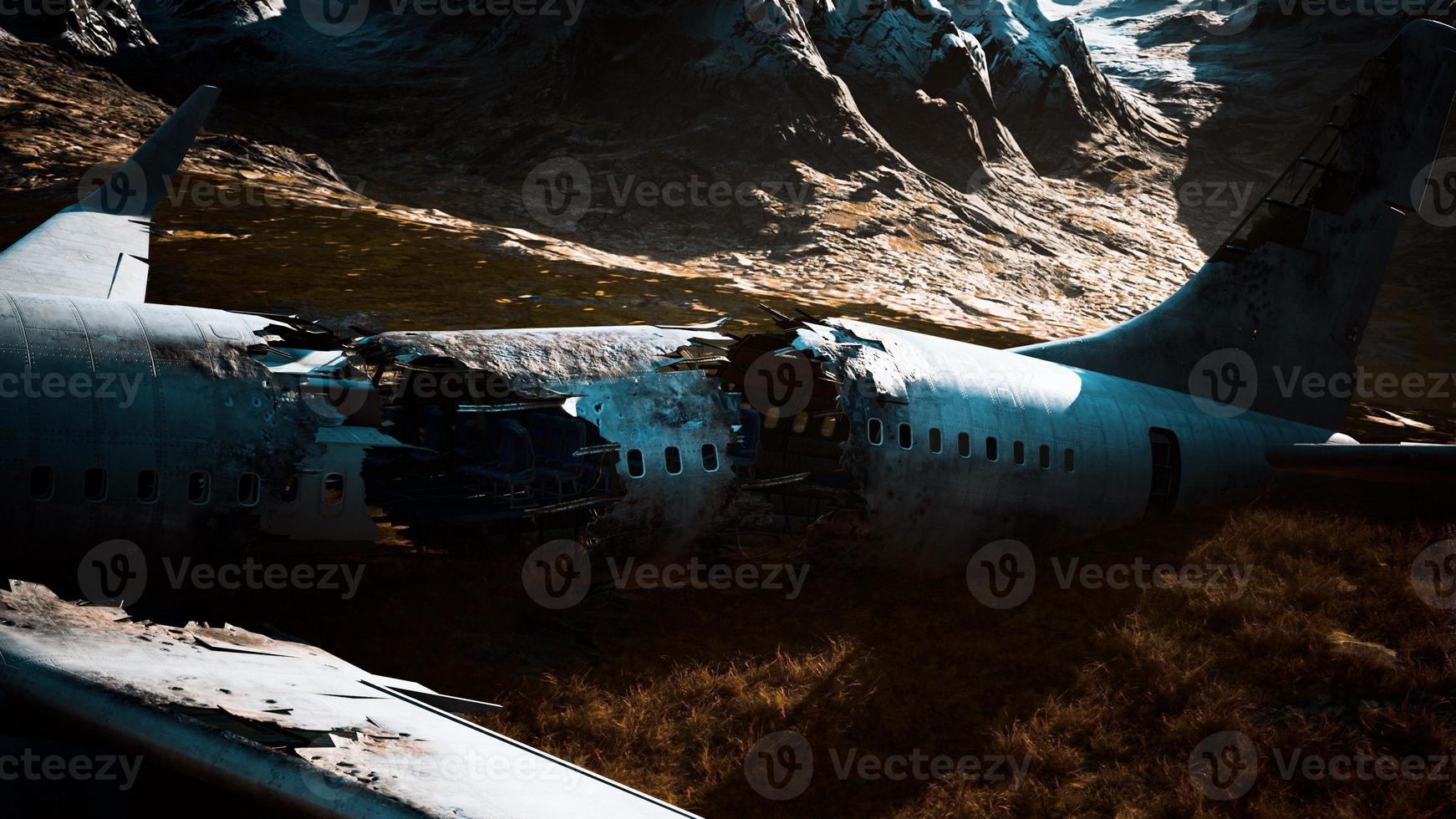 plane crashed on a mountain photo