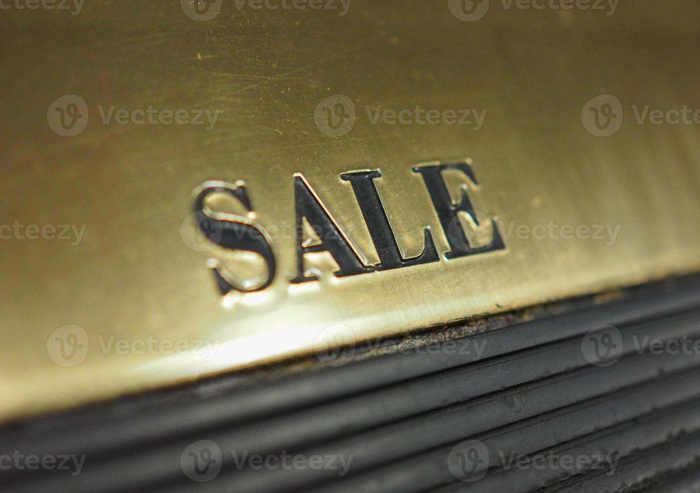 sale label text photo