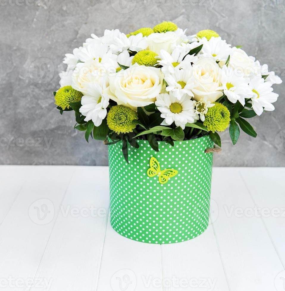Bouquet of white flowers photo
