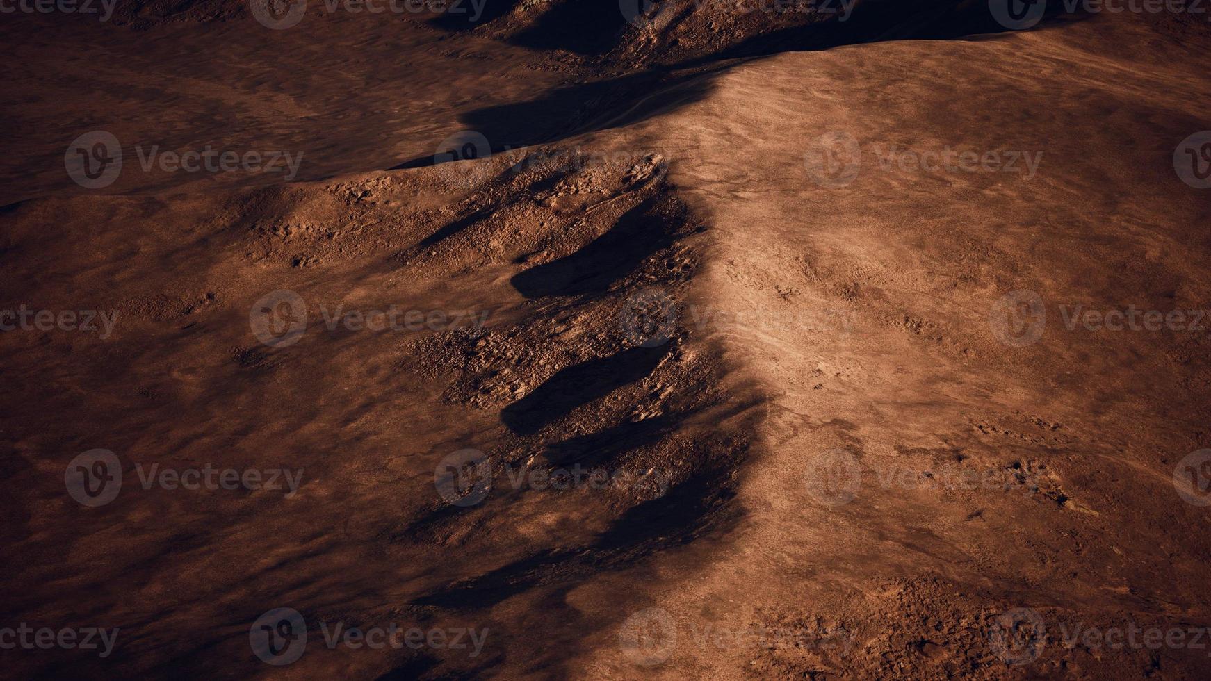 Vista aérea ficticia del suelo marciano del desierto marciano foto