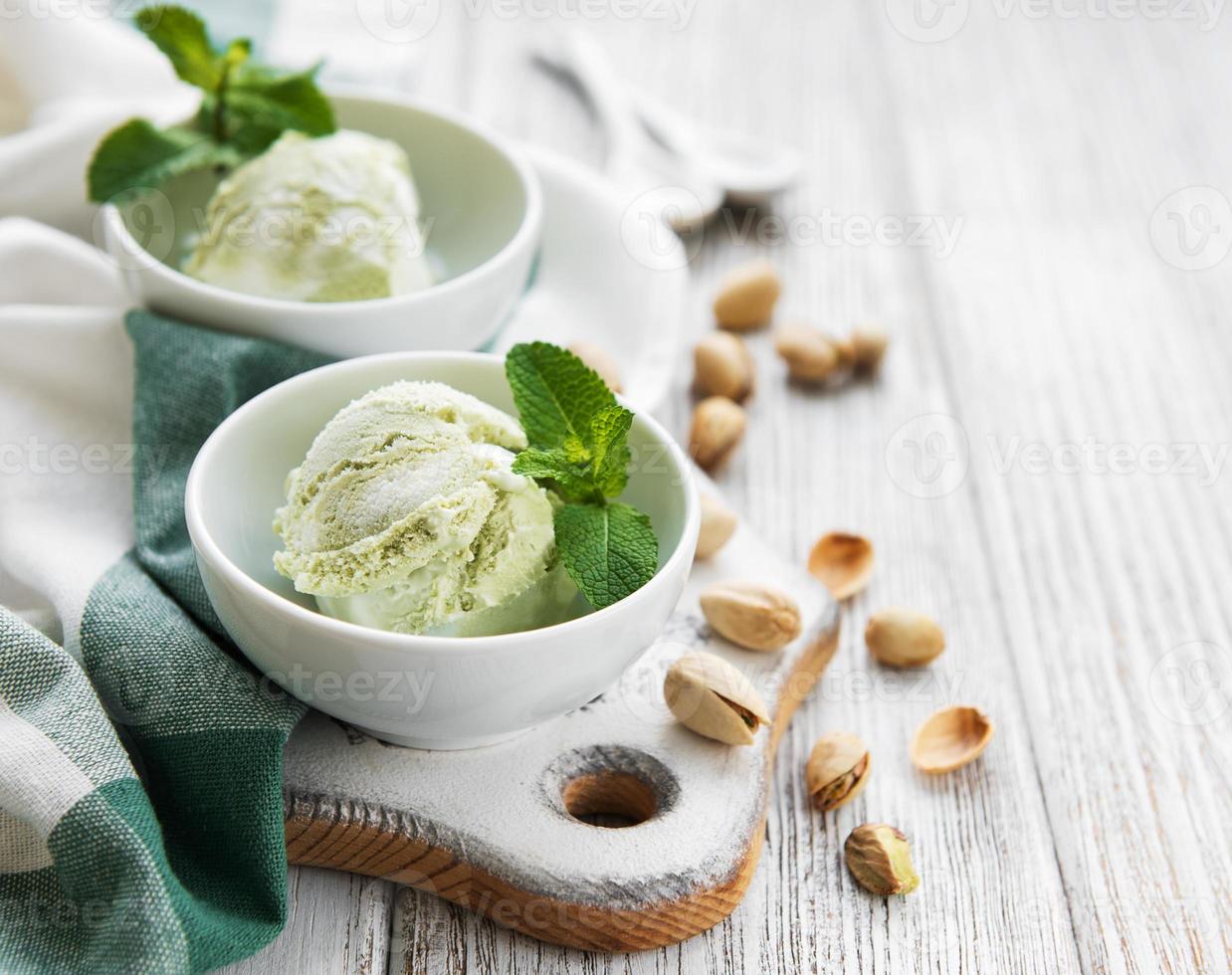 pistachio ice cream and mint photo