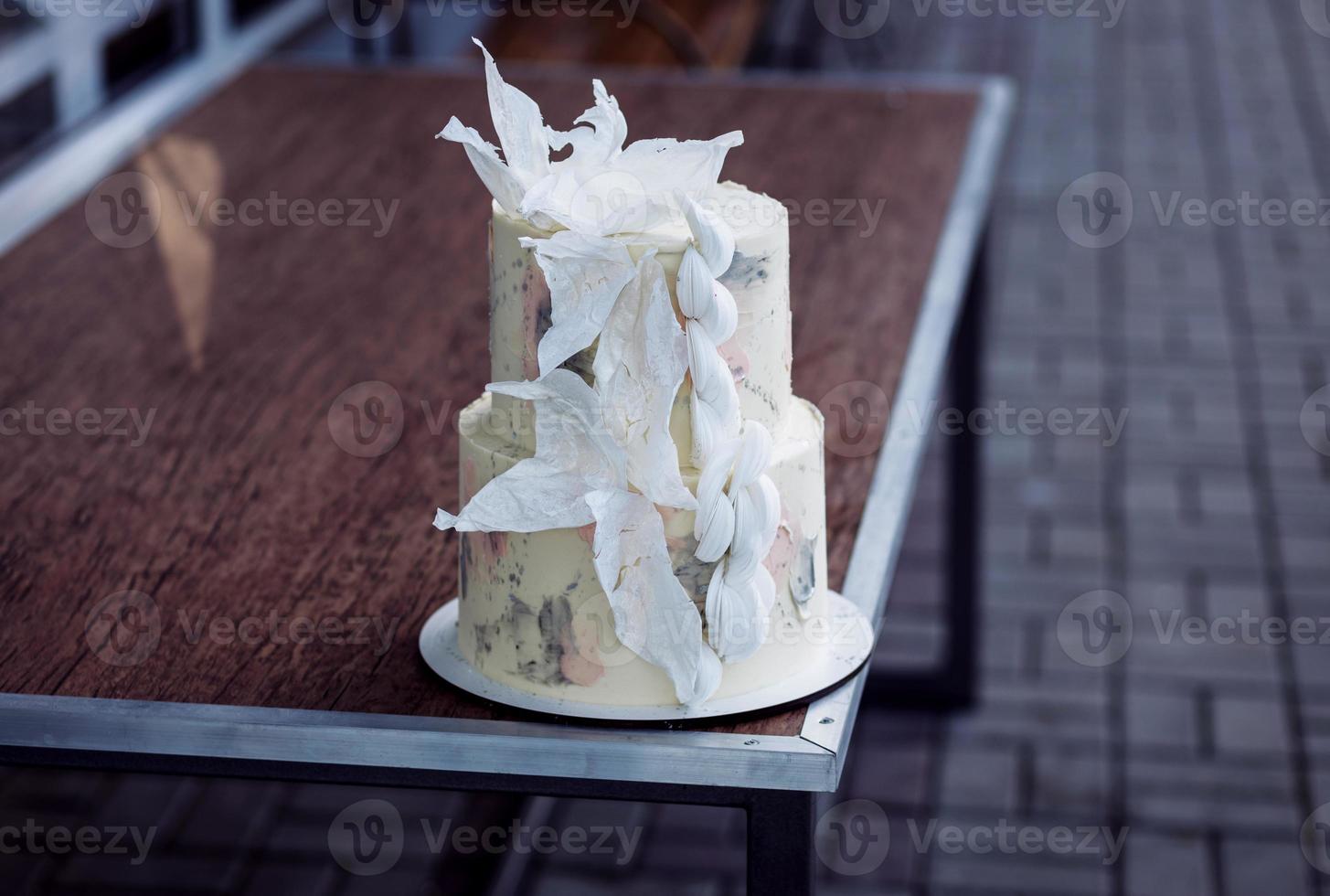 delicious wedding cake photo