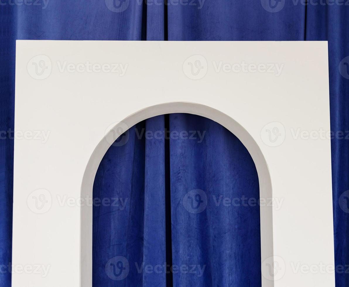 arch as an element of the interior. photo