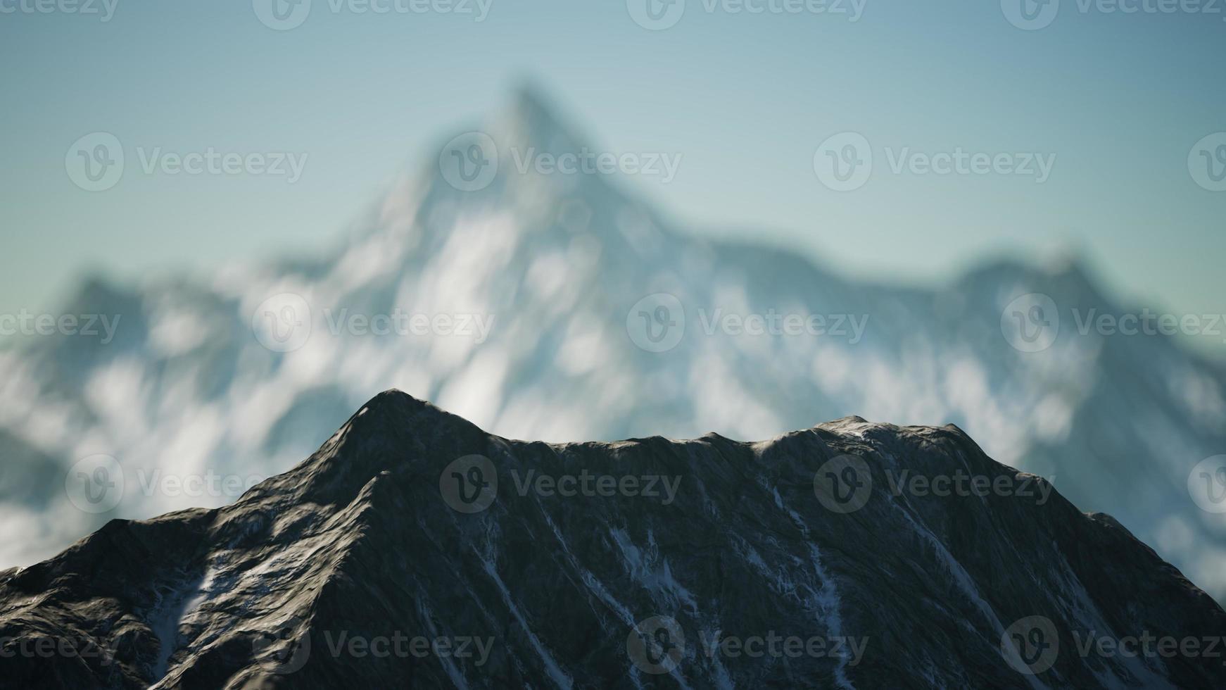 paisaje invernal en las montañas de los alpes foto