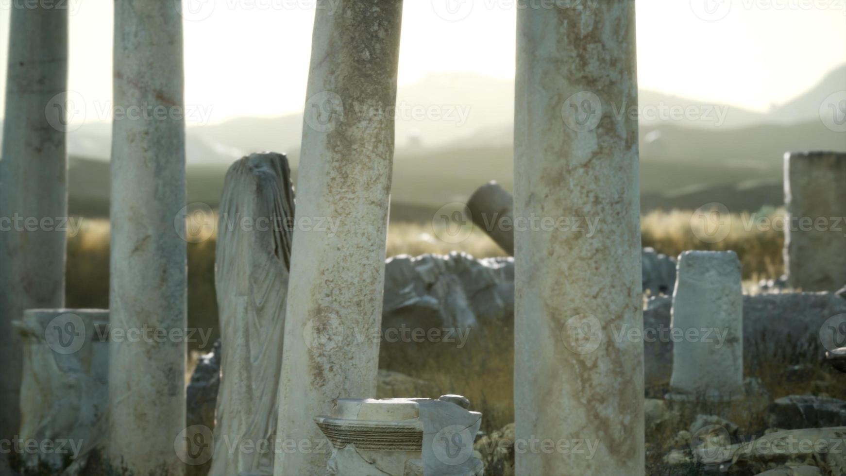 The ancient Greek temple in Italy photo