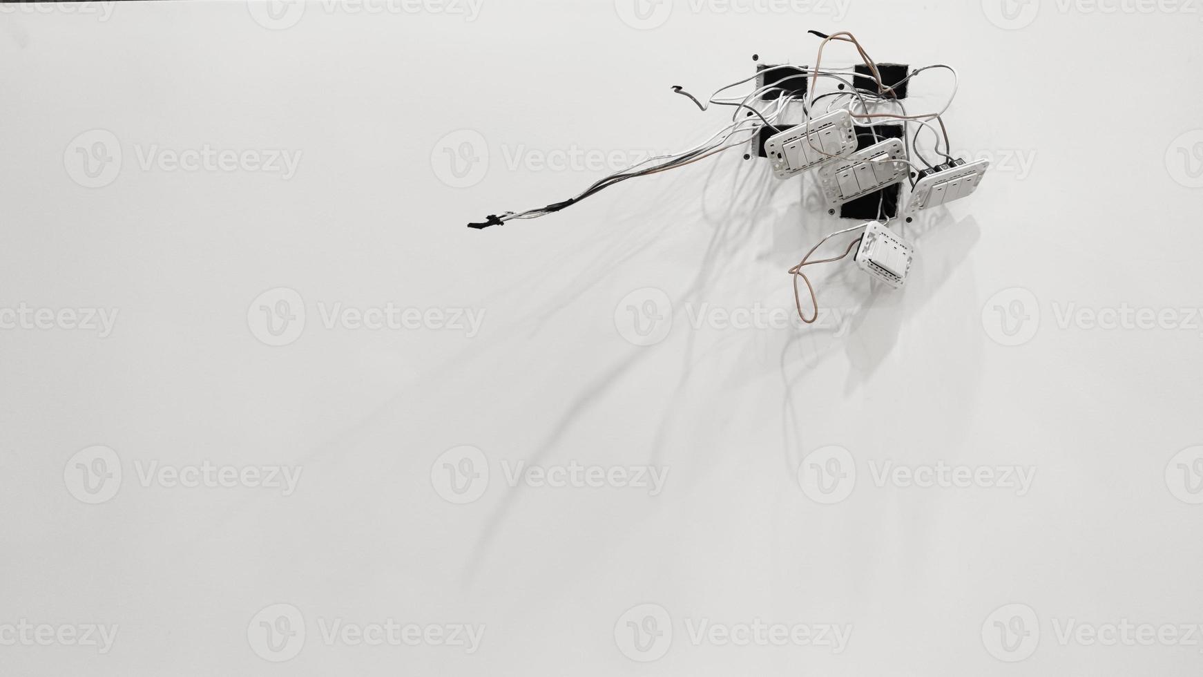 construction of a socket and cord photo
