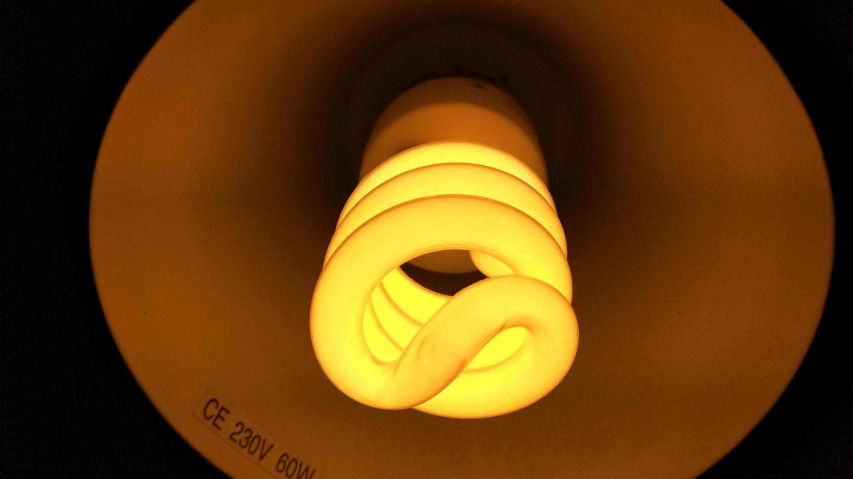 fluorescent light bulb photo