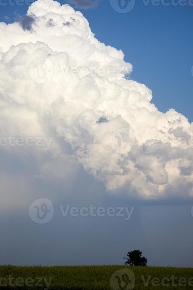 nubes de tormenta canadá foto