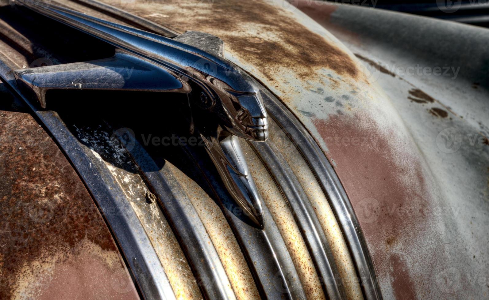 viejo coche de época foto