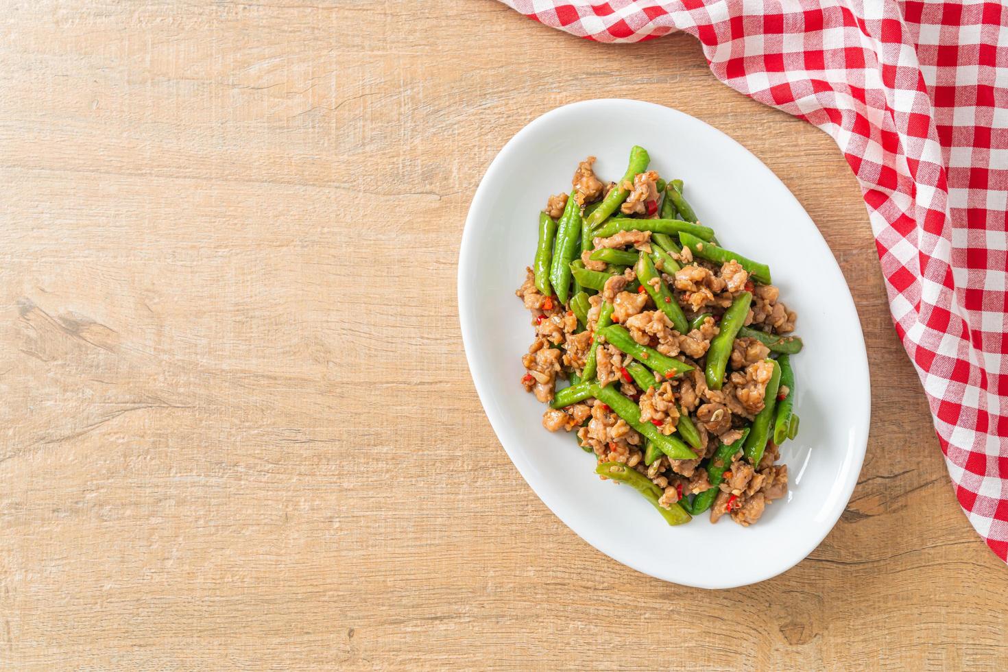 stir-fried french bean or green bean with minced pork photo