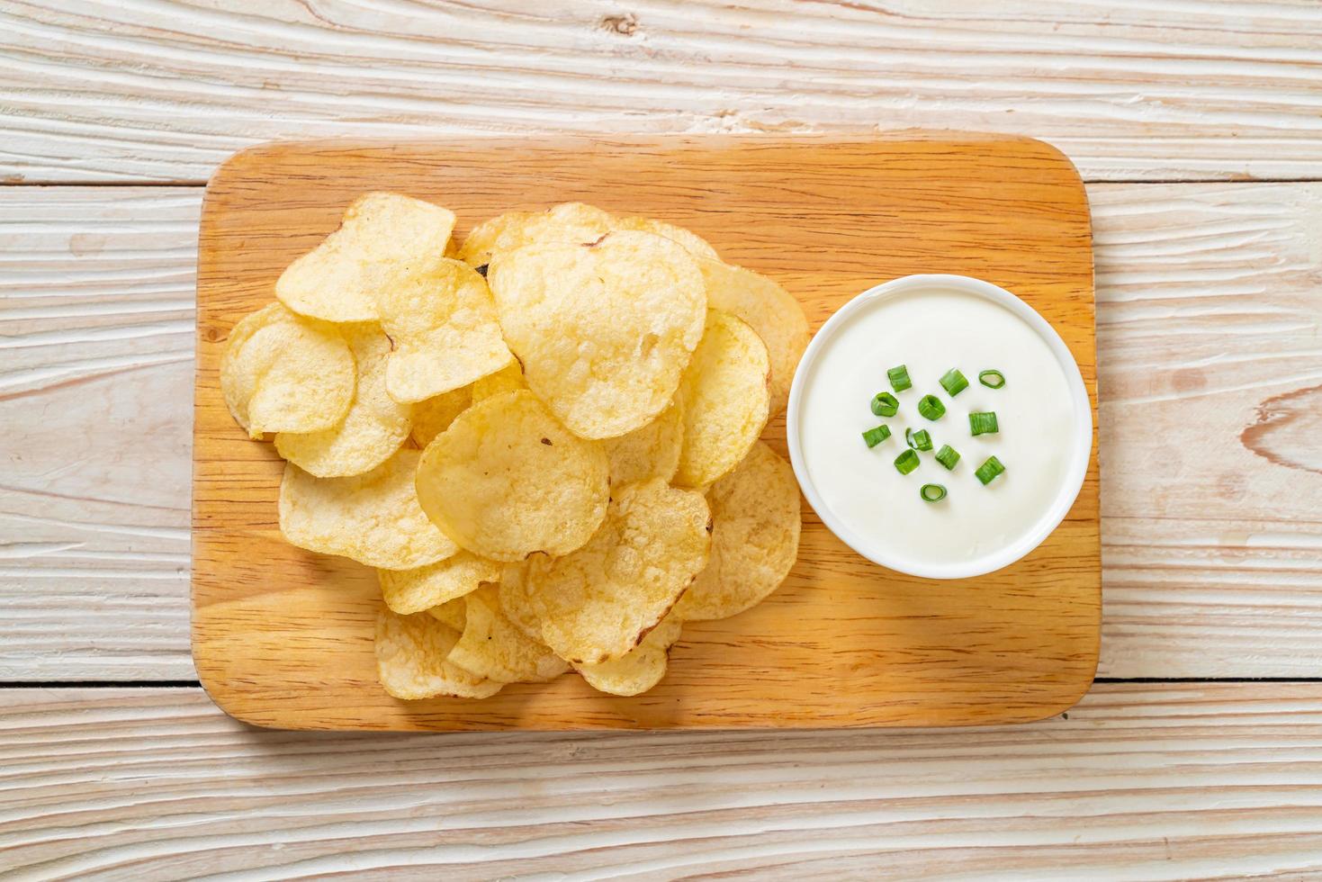 potato chips with sour cream photo