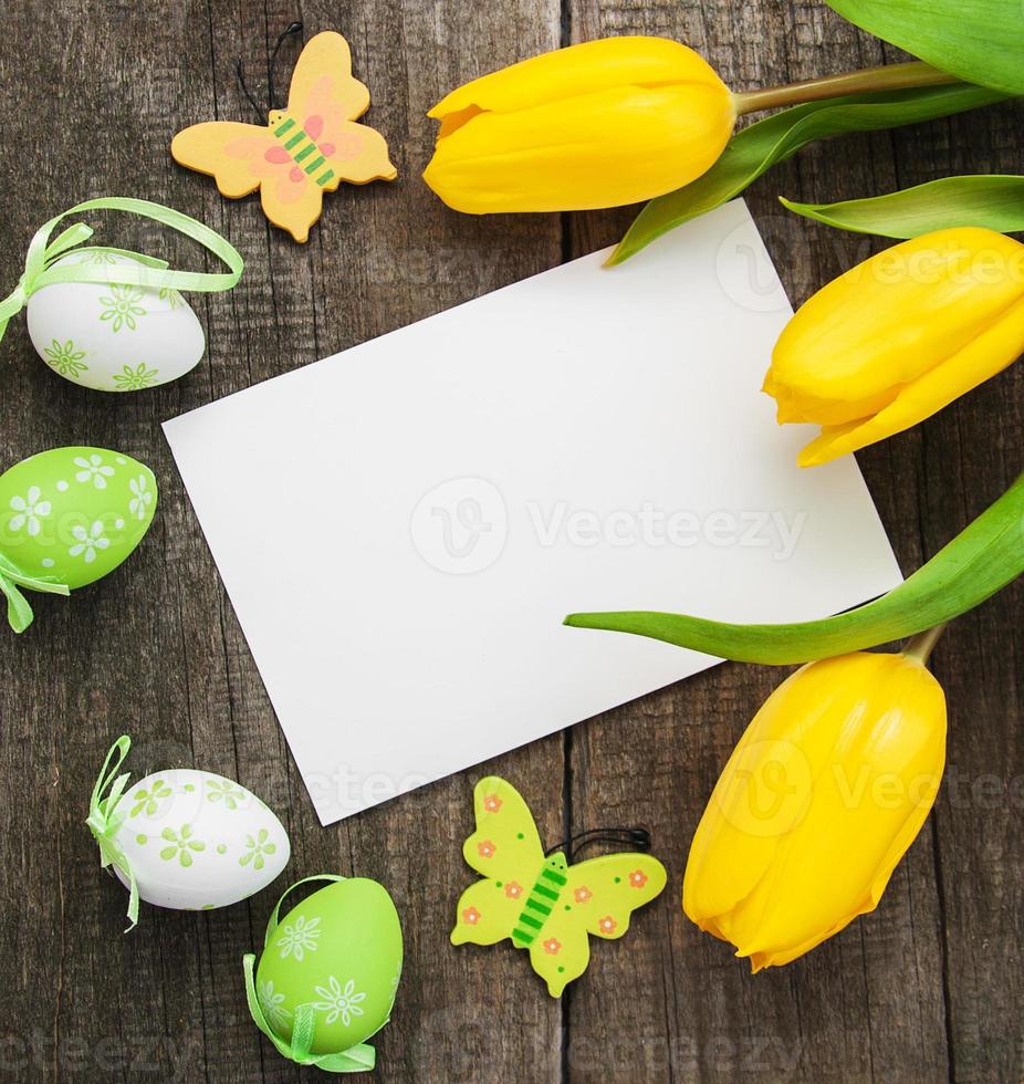 tarjeta de felicitación de pascua foto