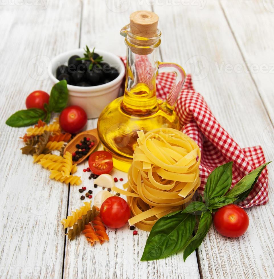 italian food ingredients photo