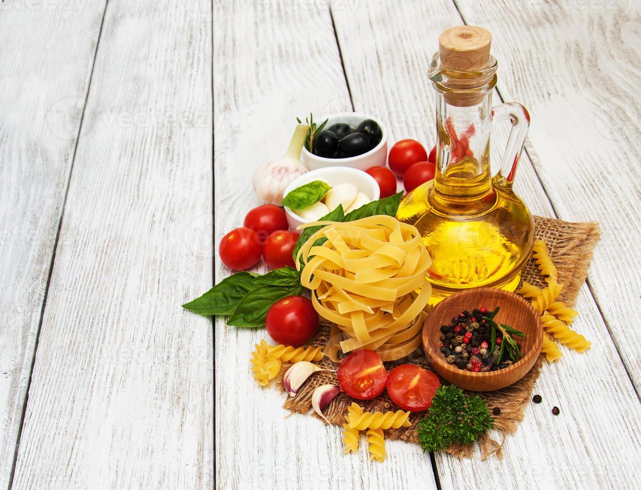 italian food ingredients photo