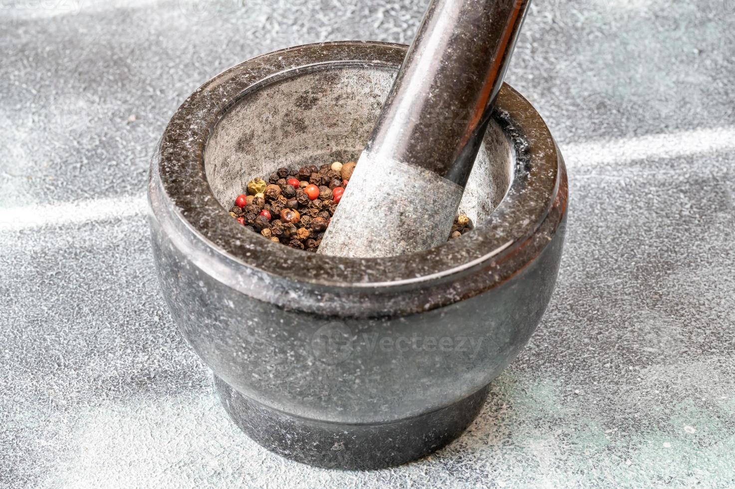 Grinding of peppercorn mix photo