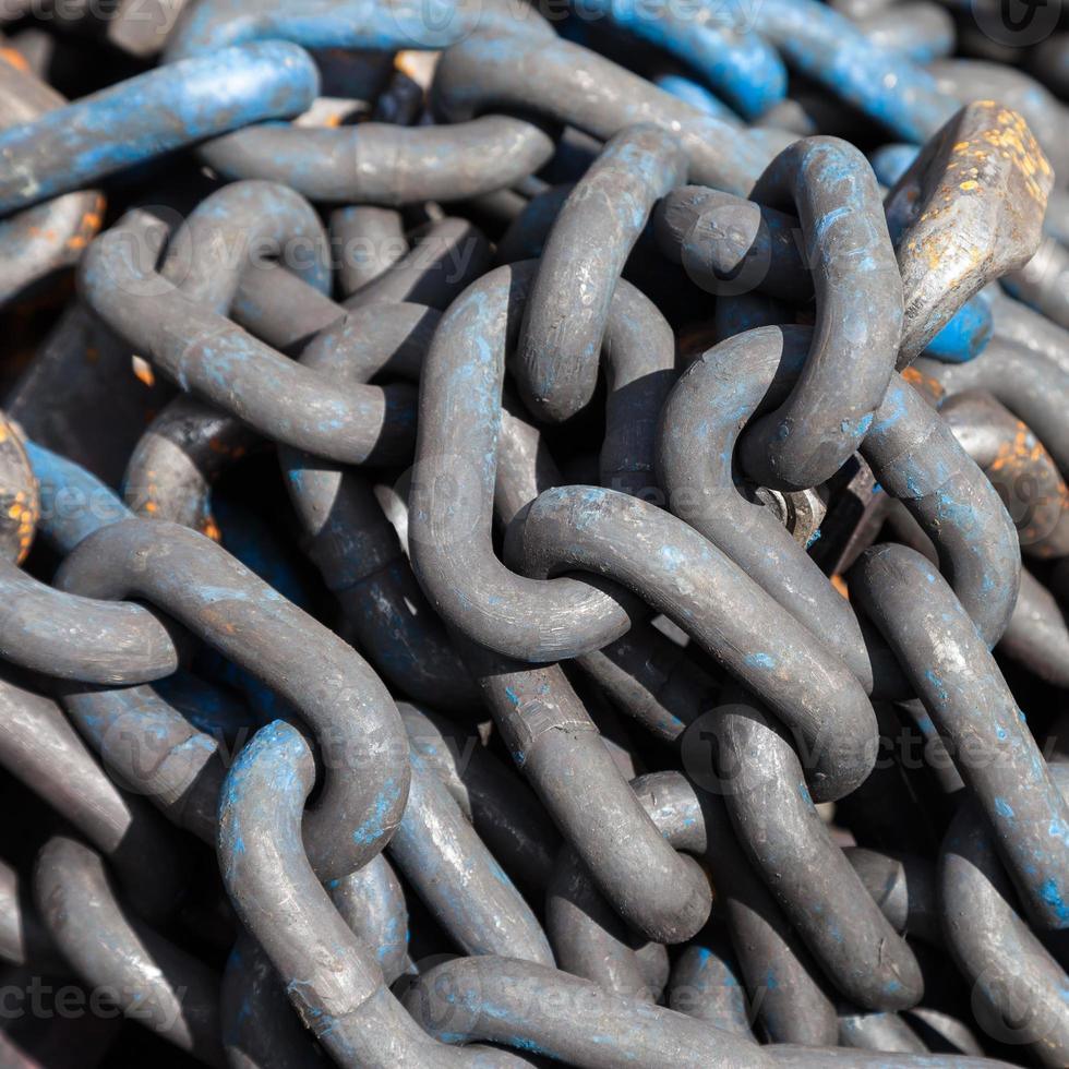 Metal rust chain background photo