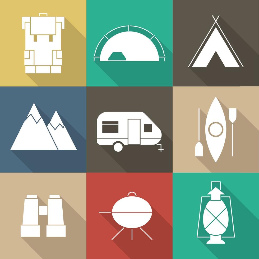 conjunto de iconos de camping outine de elementos de aventura vector