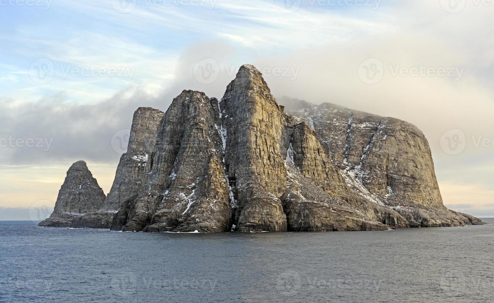 isla remota en el alto ártico foto