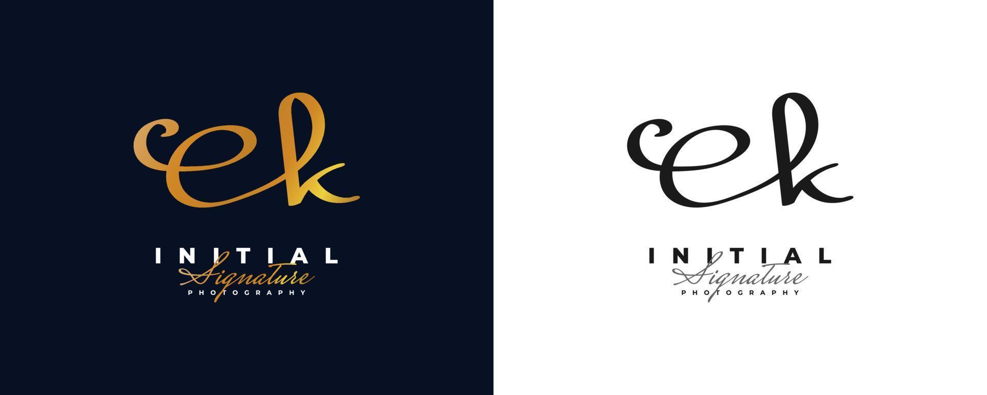 diseño inicial del logotipo e y k con un elegante y minimalista estilo de escritura a mano en oro. logotipo o símbolo de la firma ek para bodas, moda, joyería, boutique e identidad comercial vector
