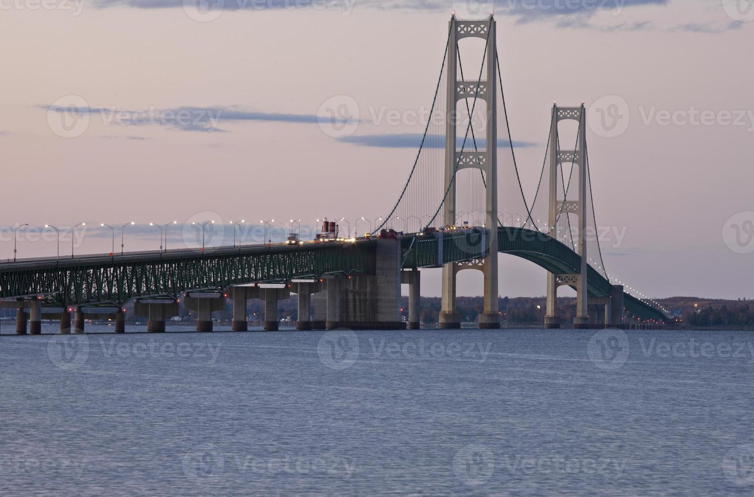 puente de la ciudad de mackinaw michigan foto