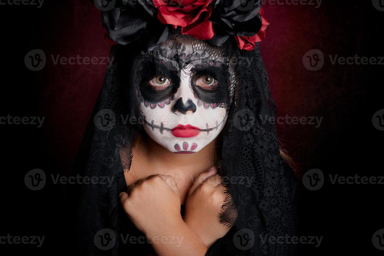 chica en halloween foto