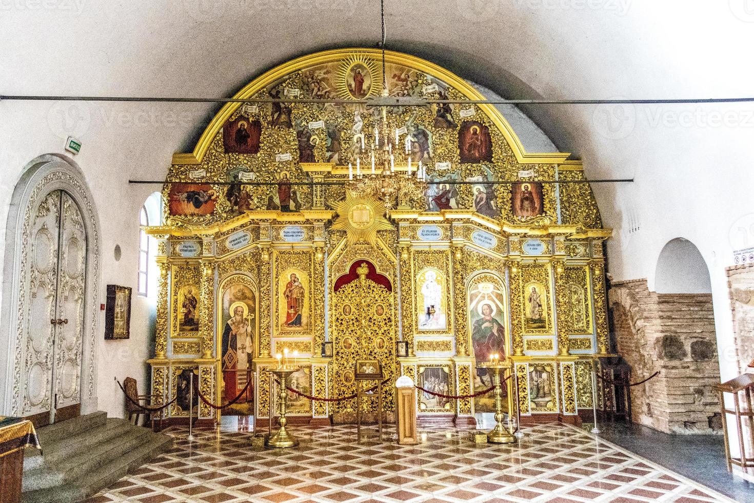 kyevo-pecherschka lavra, altar dentro de la catedral de la dormición, lavra superior, kiev, ucrania foto