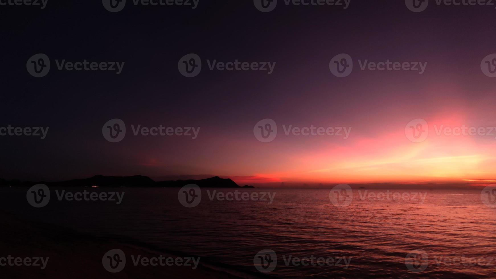 Sunset beach and twilight sky pattaya thailand. photo