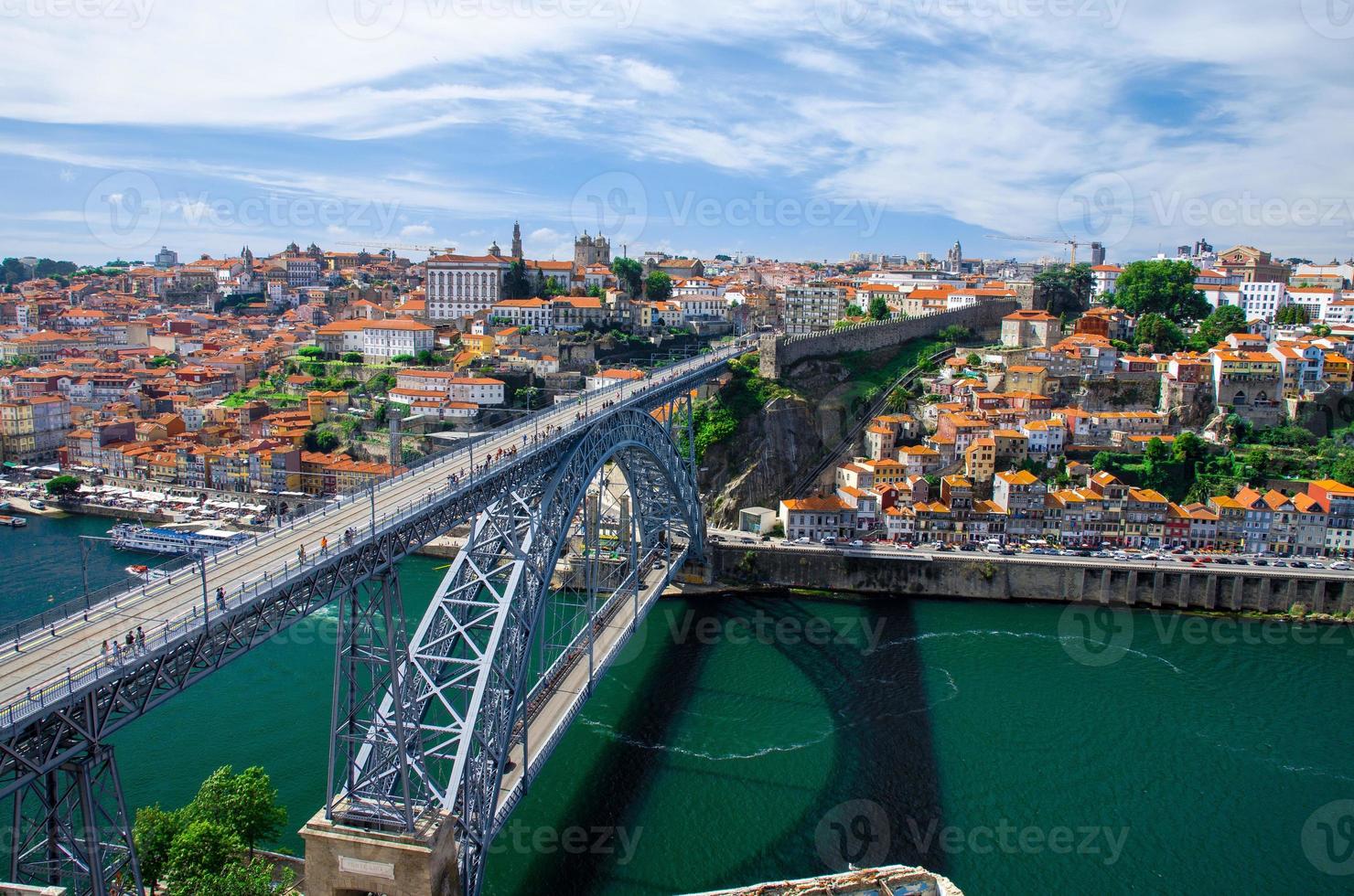portugal porto panorama, vista panorámica del puente eiffel, ponte dom luis, puente ponti di don luis foto