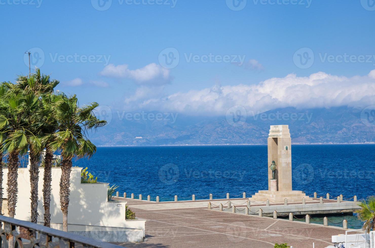 Athena goddess Statue, Reggio di Calabria, Southern Italy photo