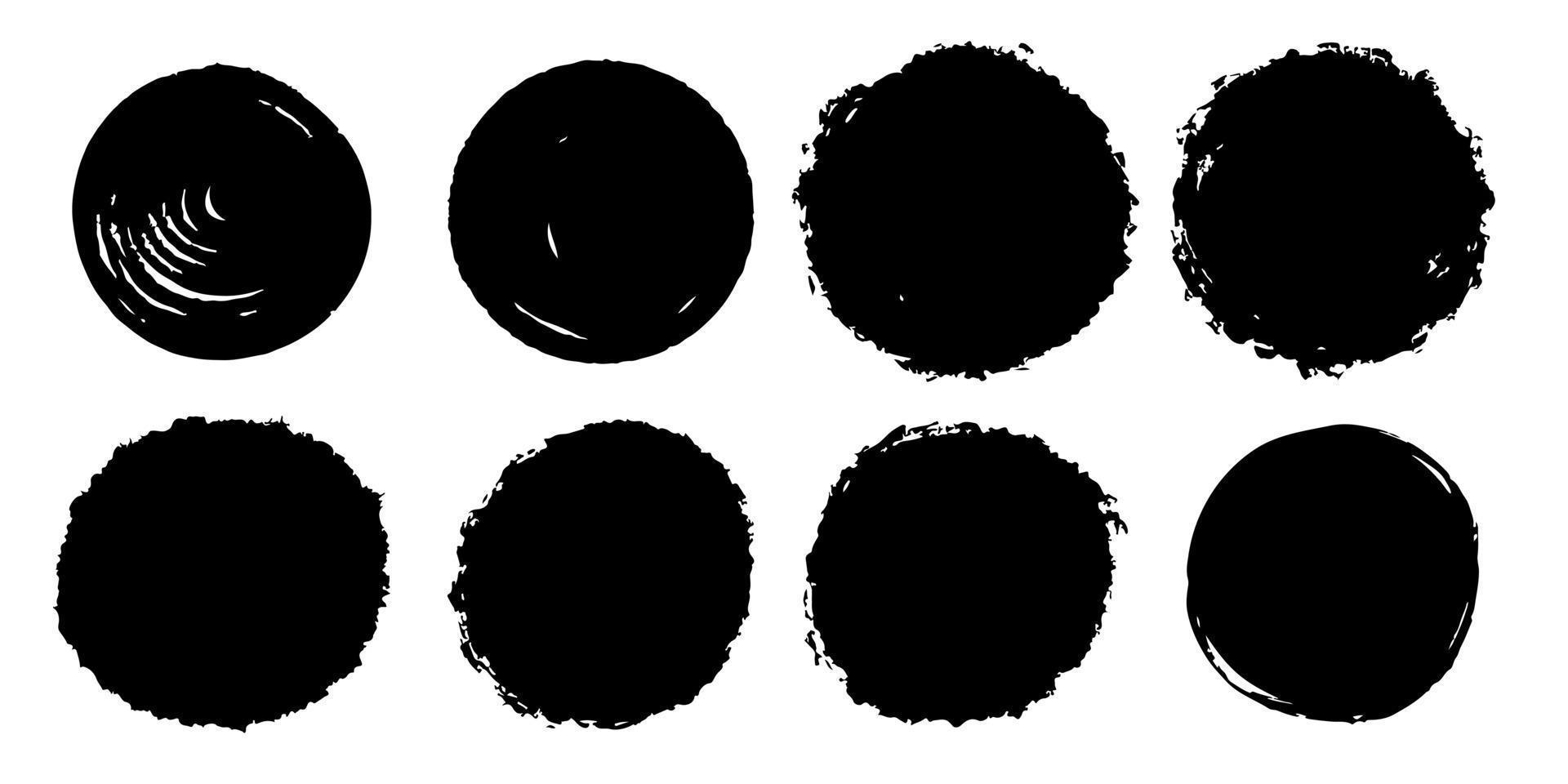 conjunto de boceto de línea de círculo de garabato vectorial dibujado a mano aislado sobre fondo blanco. vector