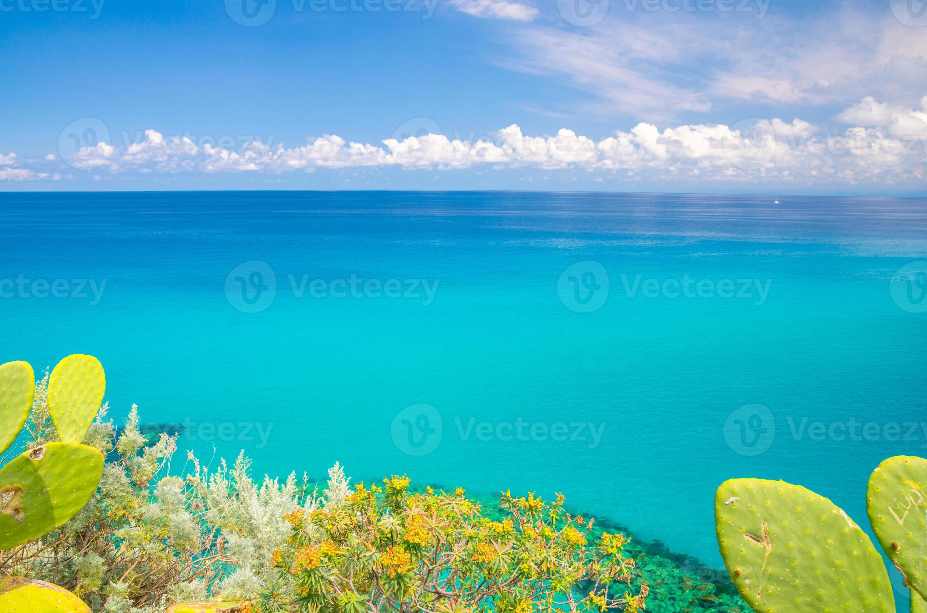 8,200+ Greece Mediterranean Sea Turquoise Wave Stock Photos