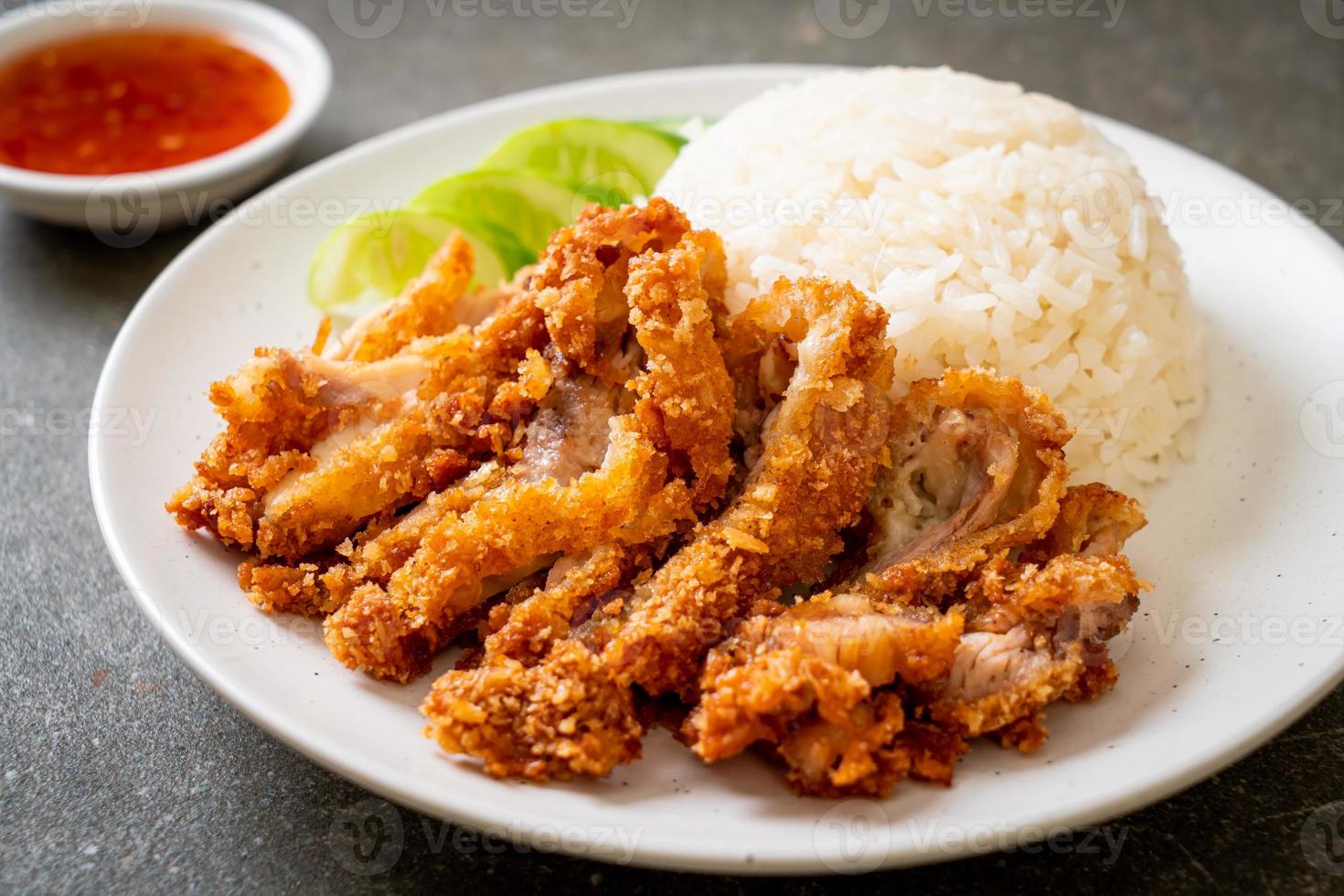 Hainanese chicken rice with fried chicken 6166980 Stock Photo at Vecteezy