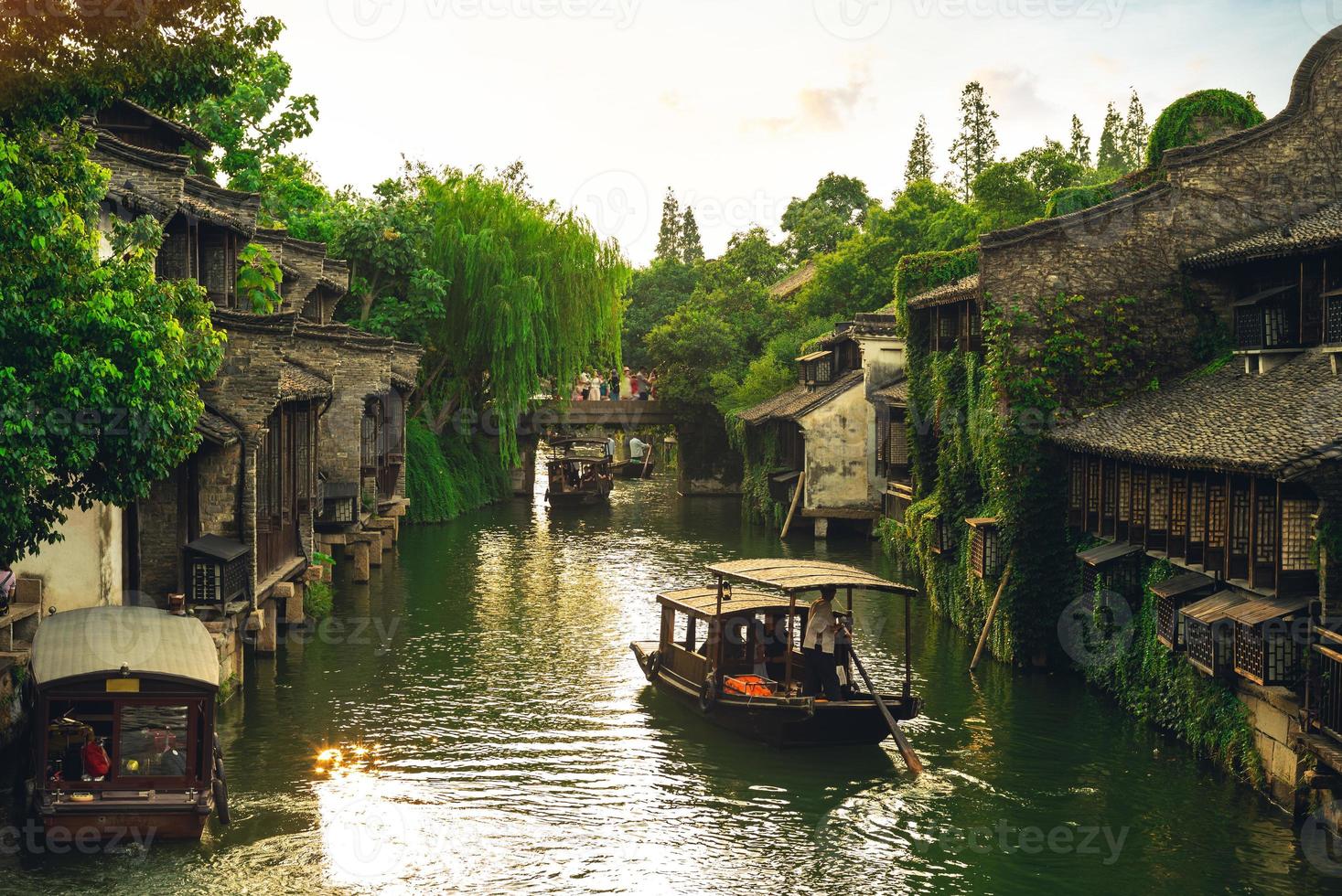 paisaje de wuzhen, una histórica ciudad escénica de agua en zhejiang, china foto