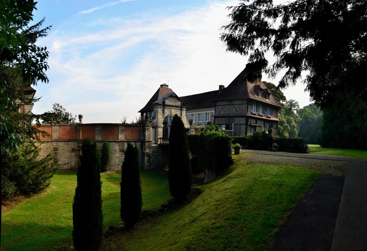 castle and garden area panorama photo
