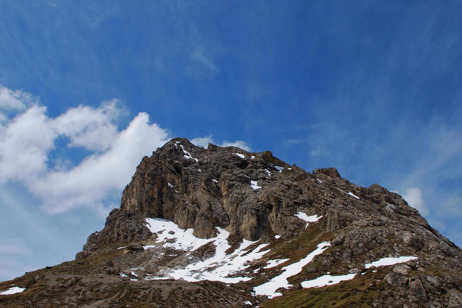 rocky mountain with sky photo