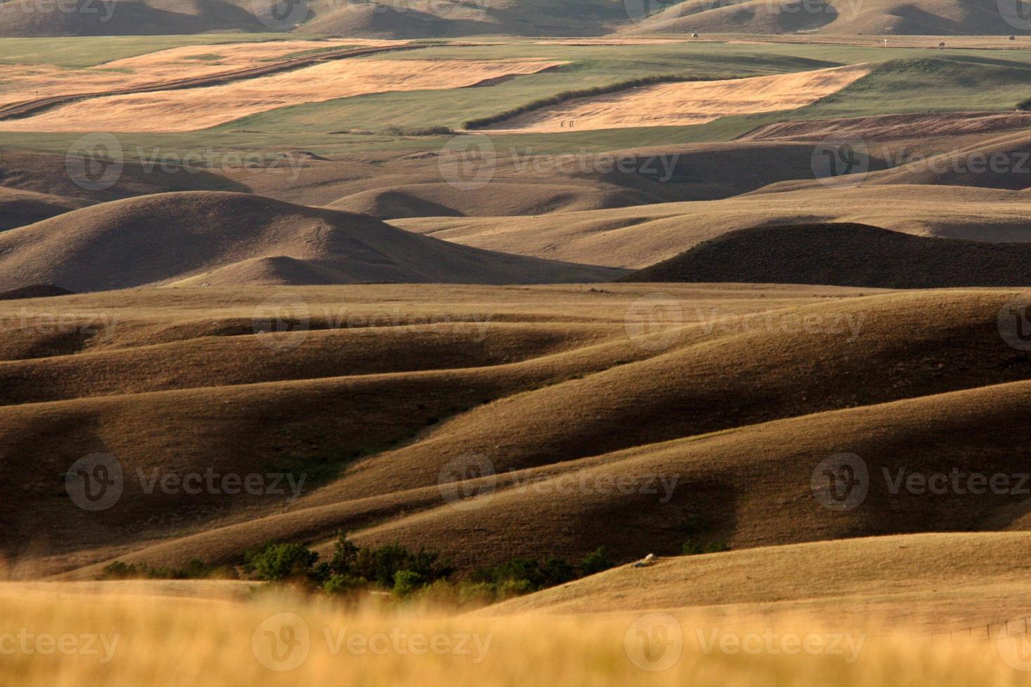 Big Muddy Valley of Saskatchewan photo