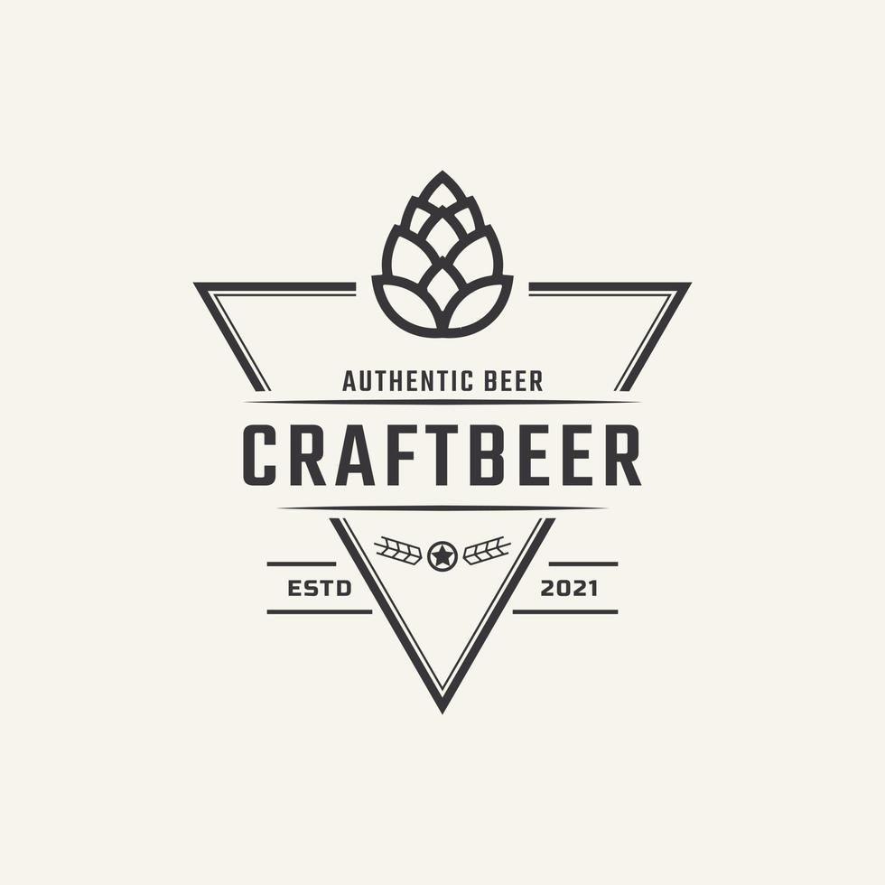 insignia de etiqueta retro vintage clásica para el diseño del logotipo de la cervecería de cerveza artesanal de lúpulo inspiración vector