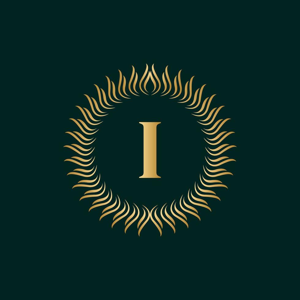 Emblem Letter I Weaving Circle Monogram Graceful Template. Simple Logo Design for Luxury Crest, Royalty, Business Card, Boutique, Hotel, Heraldic. Calligraphic Vintage Border. Vector Illusration