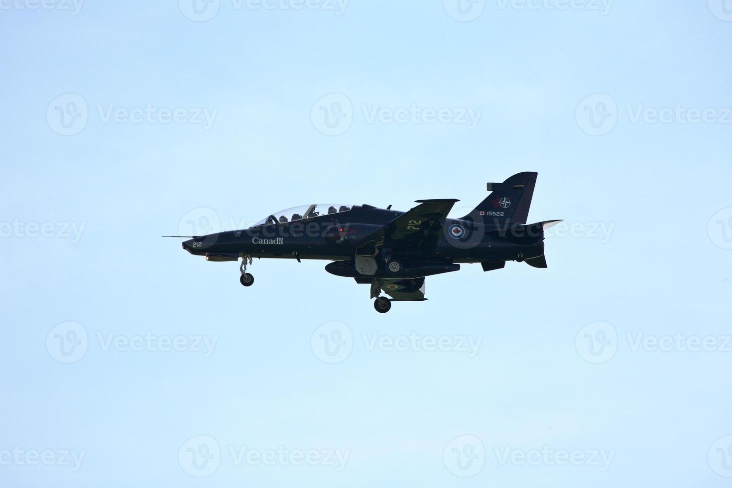 Hawk training jet coming in to land photo