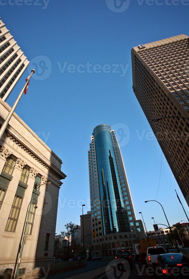 edificios viejos y nuevos de winnipeg foto