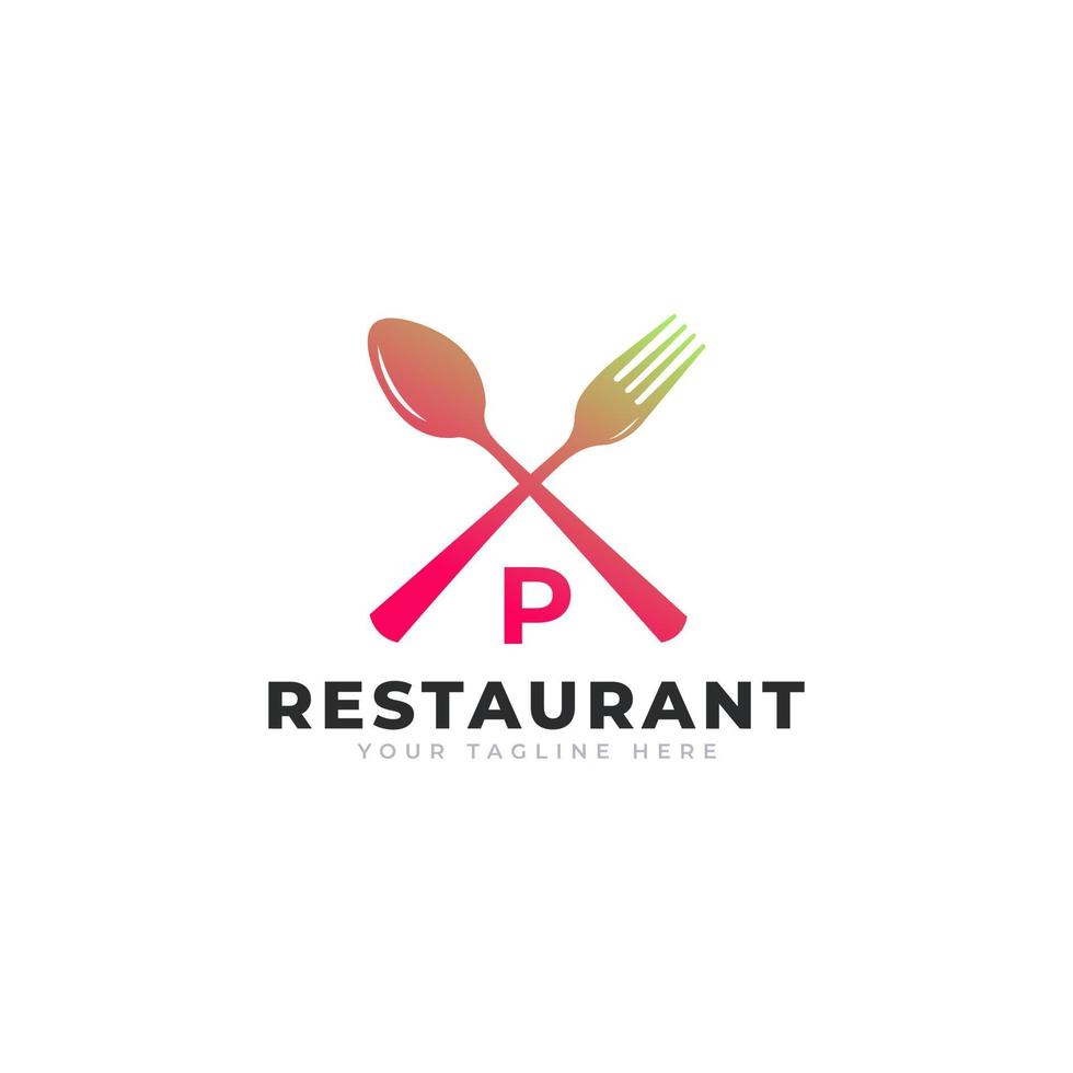 logotipo del restaurante. letra inicial p con tenedor de cuchara para plantilla de diseño de icono de logotipo de restaurante vector