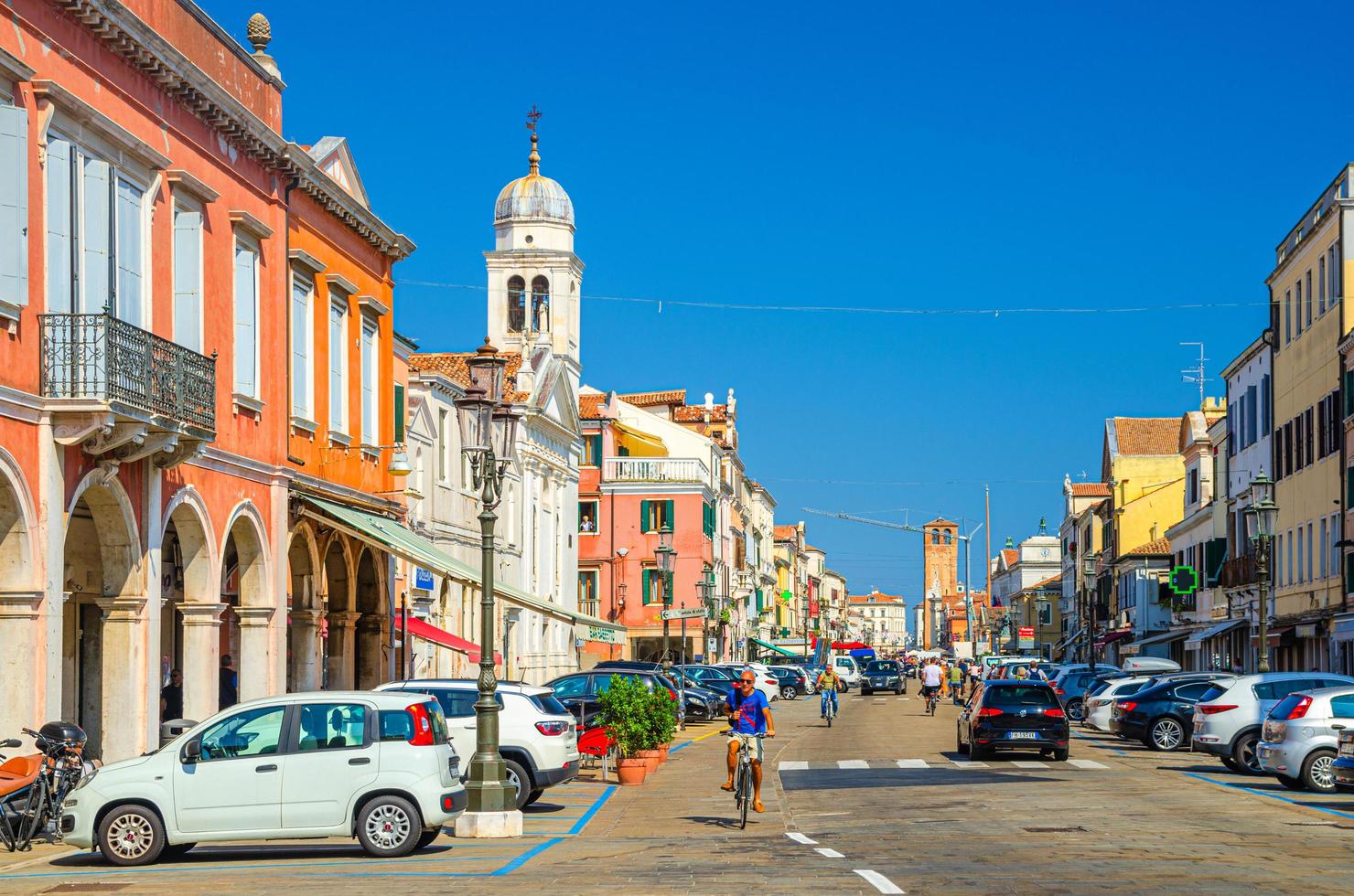 paisaje urbano de la ciudad de chioggia foto