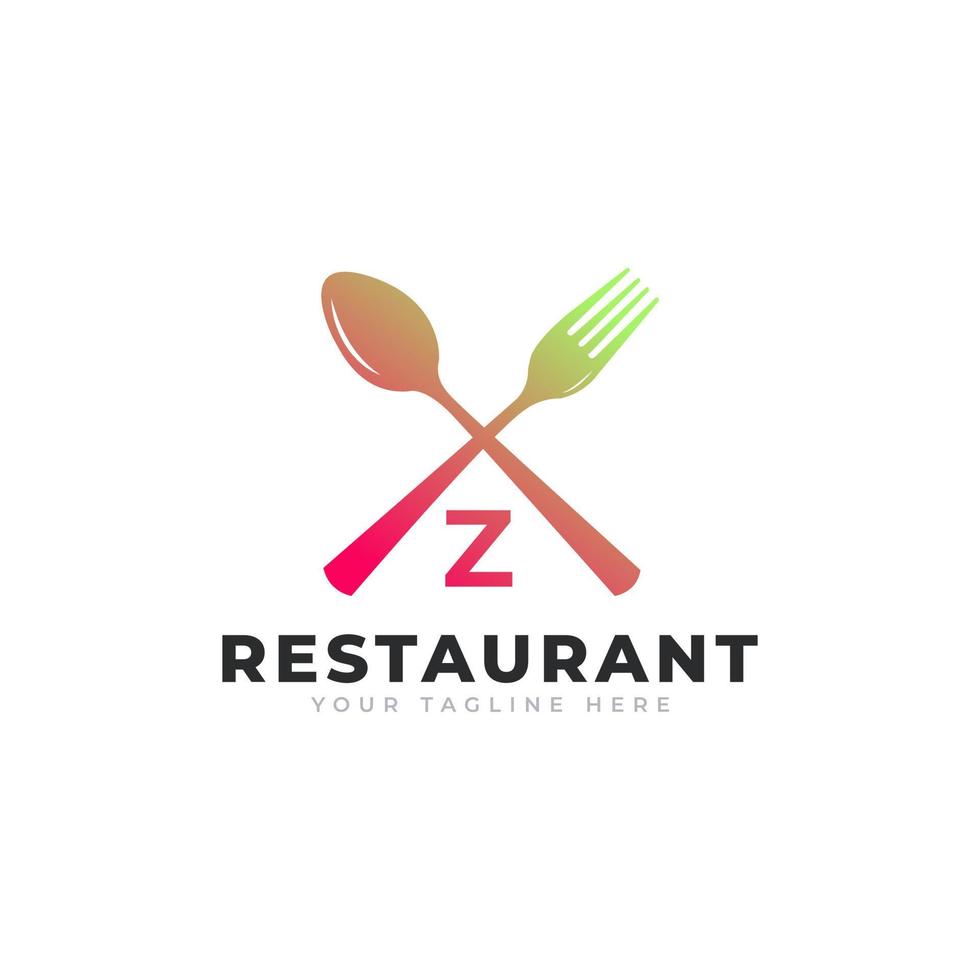 logotipo del restaurante. letra inicial z con tenedor de cuchara para plantilla de diseño de icono de logotipo de restaurante vector