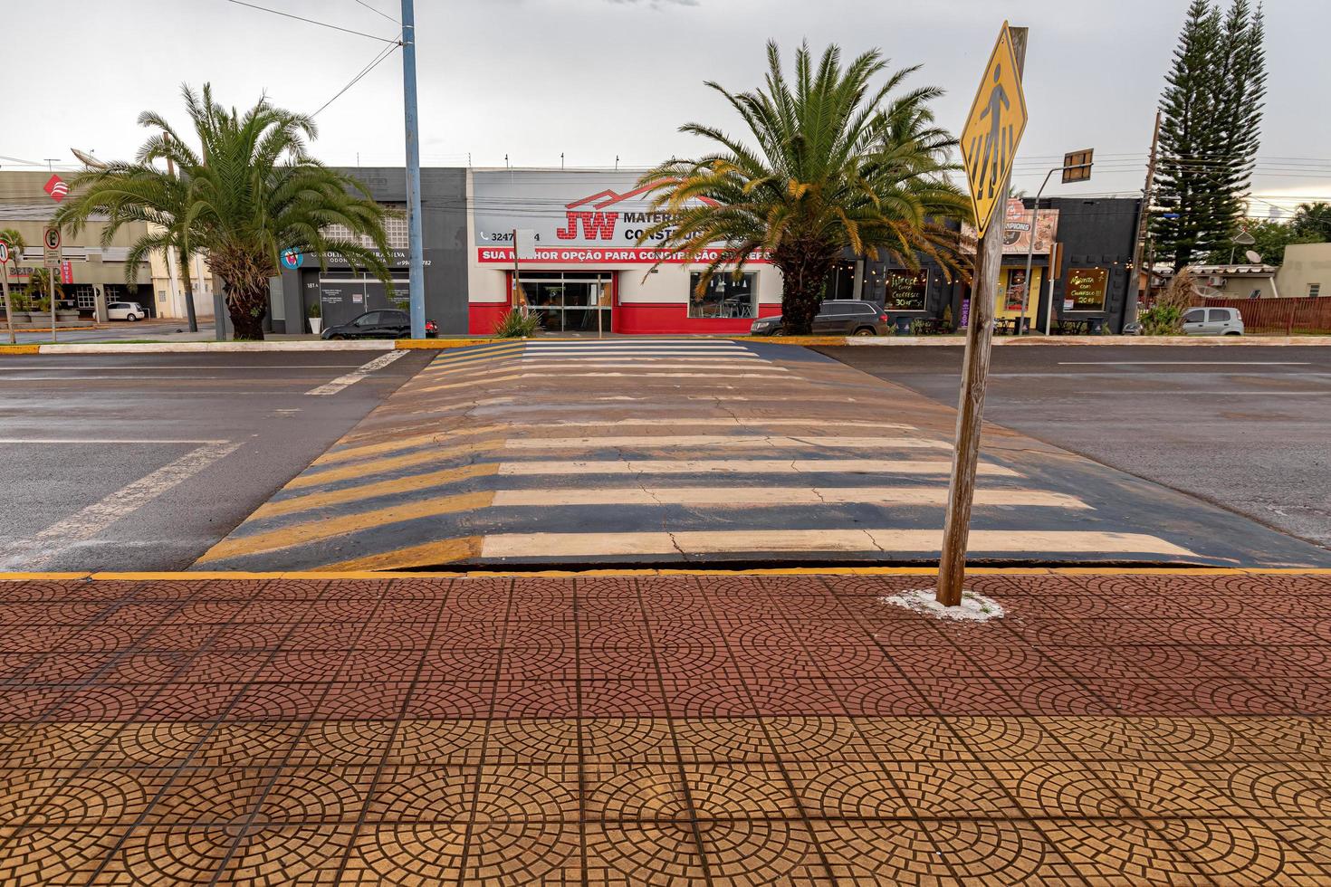 crosswalk on speed bump photo