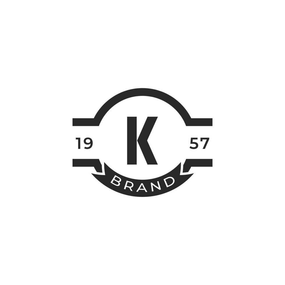 elemento de plantilla de diseño de logotipo de letra k insignia vintage. adecuado para identidad, etiqueta, insignia, café, vector de icono de hotel