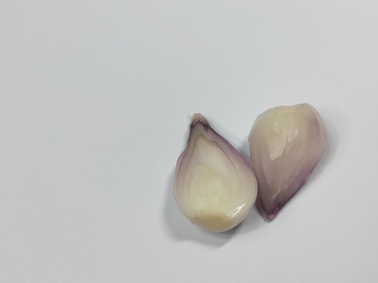 closeup photo of Indonesian red onion seasoning