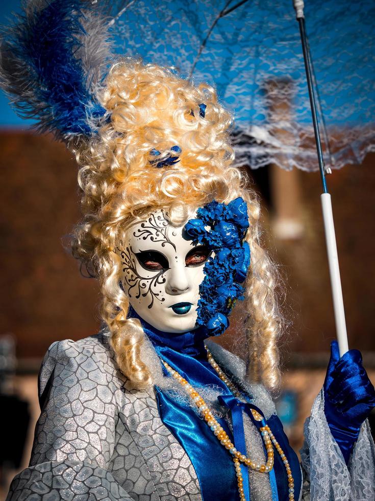 carnaval veneciano en rosheim, alsacia, francia. foto